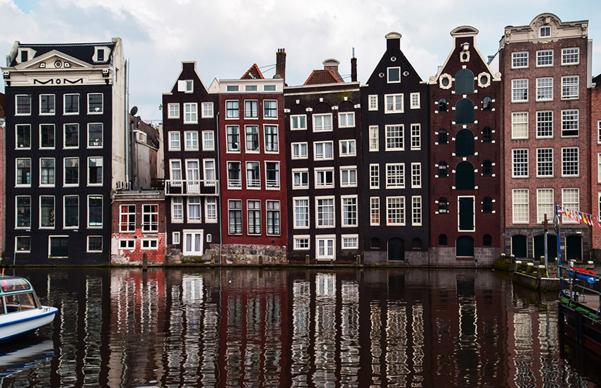 amsterdam-1682963.jpg